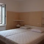 Hisa Stella Istra * Lovrečica