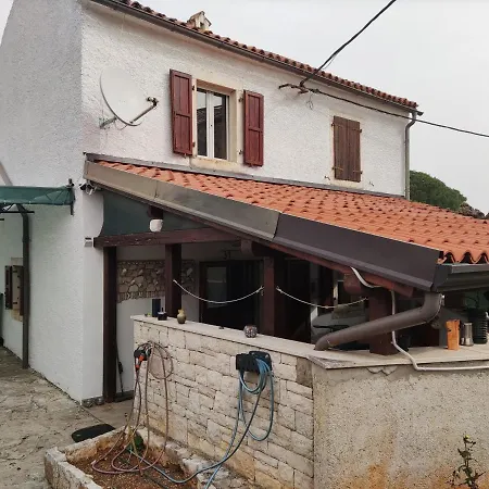 Hisa Stella Istra Tatil Evi Lovrečica